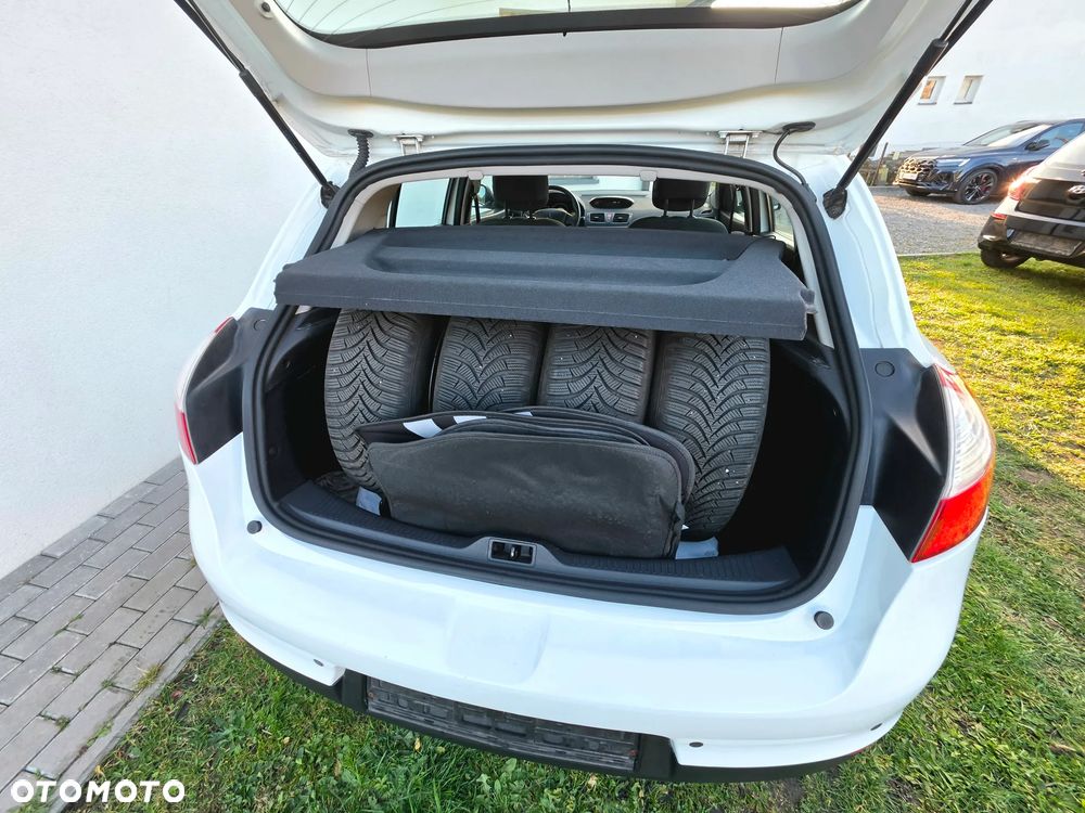 Renault Megane 1.6 16V 100 Authentique - 22
