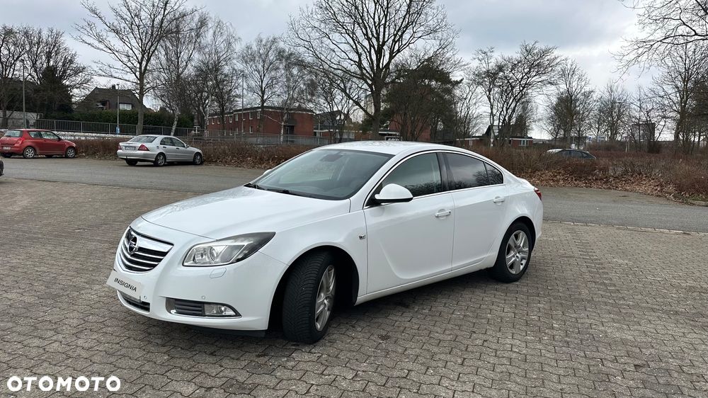 Opel Insignia 2.0 CDTI - 1