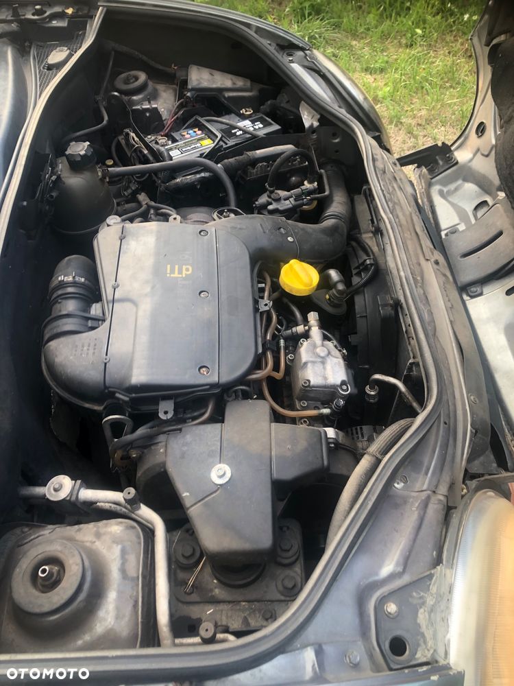 Renault Laguna - 7