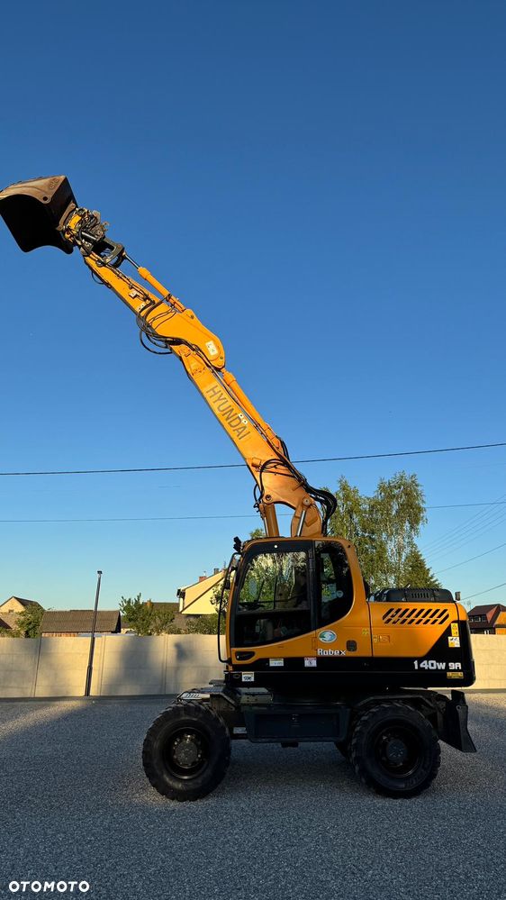 Hyundai Robex 140 - 26