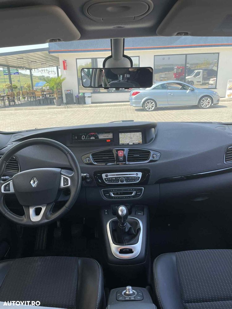 Renault Scenic dCi 130 FAP Bose Edition - 6