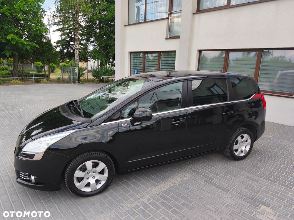 Peugeot 5008 - 15