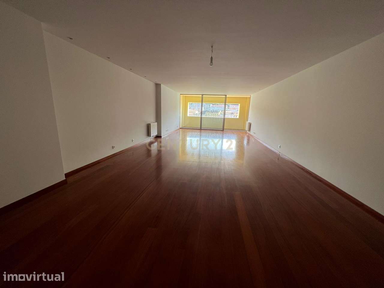 Apartamento T3 - Lordelo do Ouro - Grande imagem: 3/19
