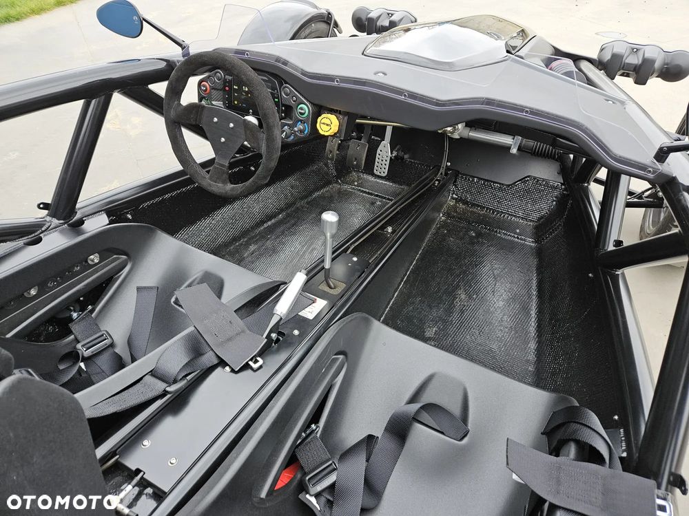 Ariel Atom - 9