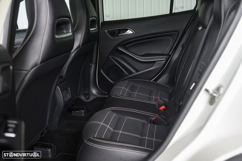 Mercedes-Benz GLA 180 CDi Style Aut. - 27