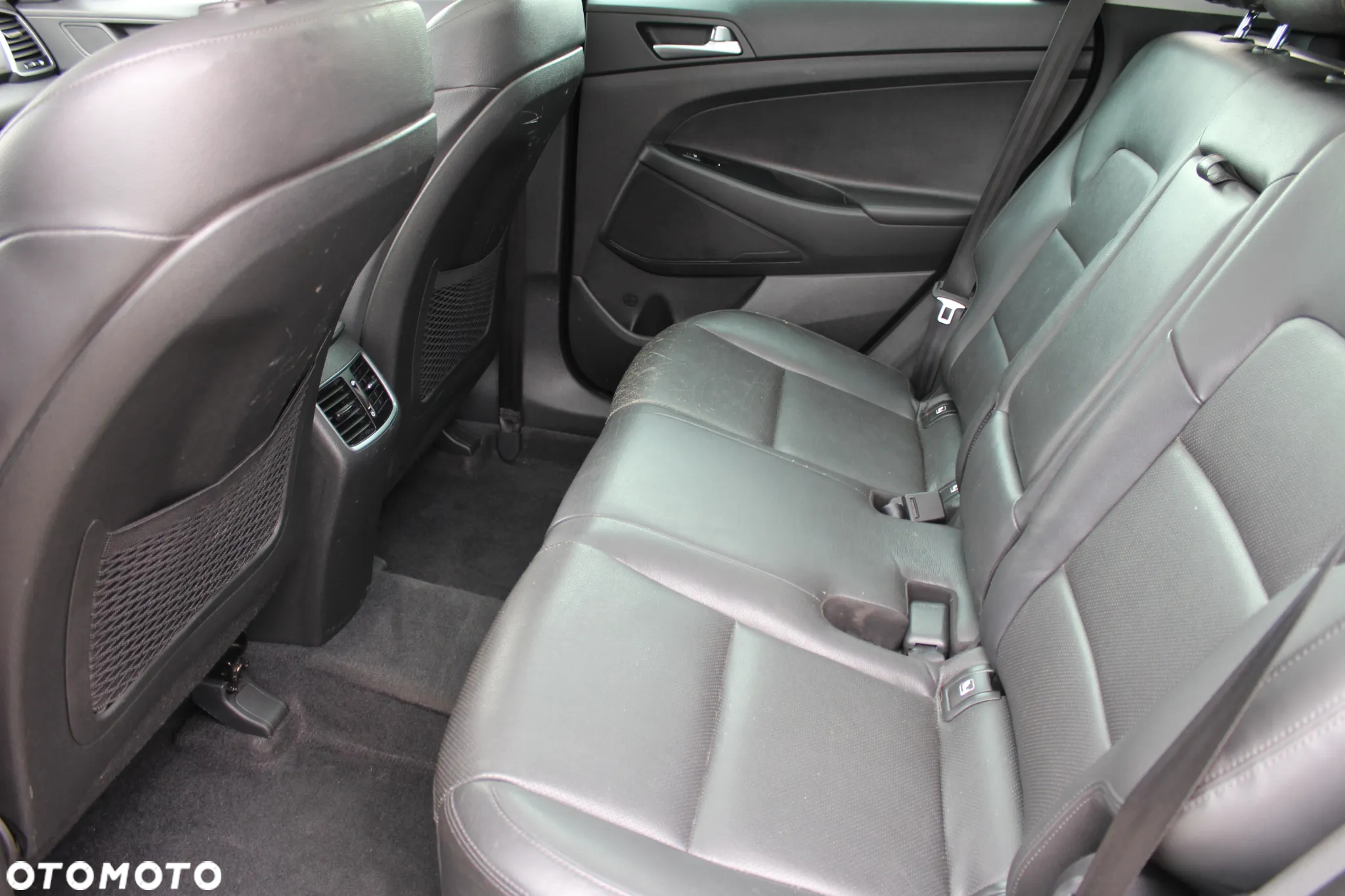 Hyundai Tucson blue 1.7 CRDi 2WD Advantage - 8