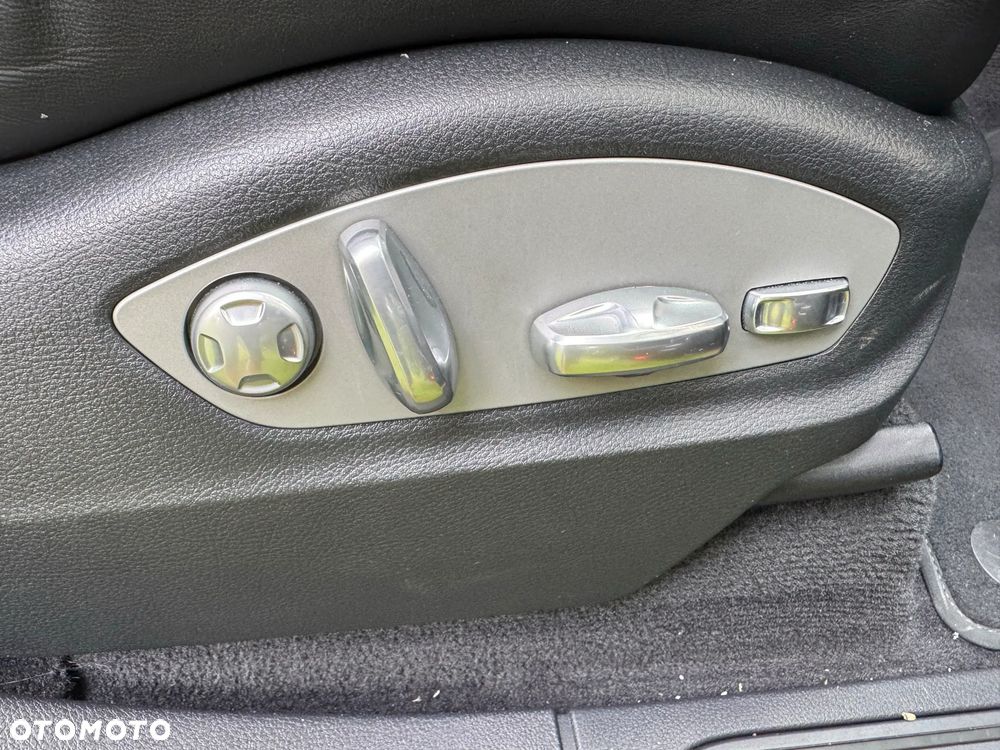 Porsche Cayenne Diesel Platinum Edition - 15
