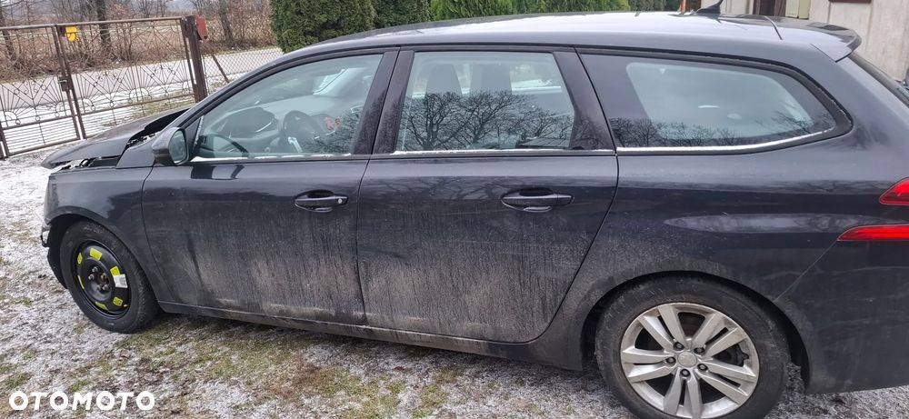 Peugeot 308 - 6