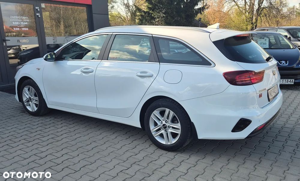 Kia Ceed 1.4 T-GDI M - 4