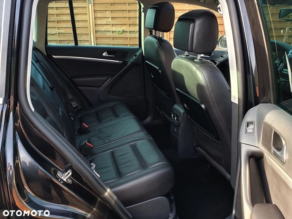 Volkswagen Tiguan - 15