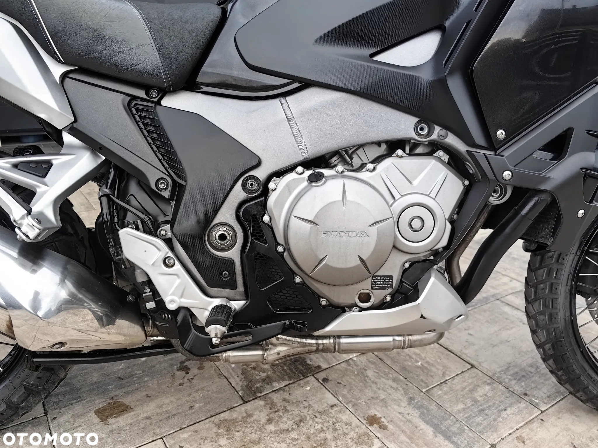 Honda VFR - 17