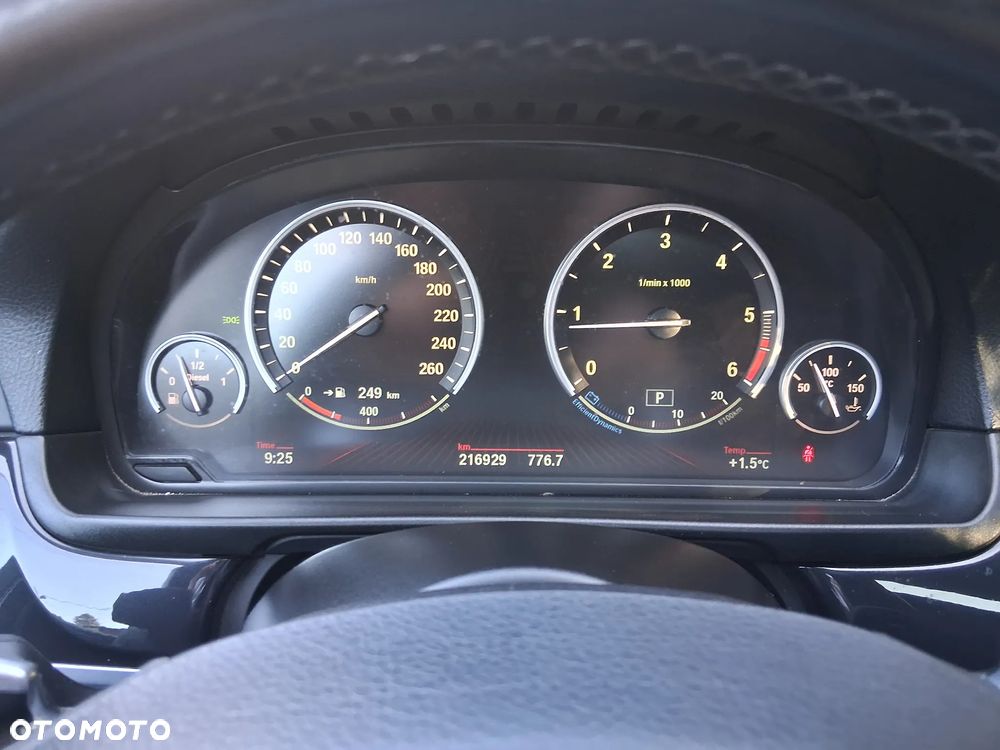 BMW Seria 5 520d Touring Sport-Aut - 20