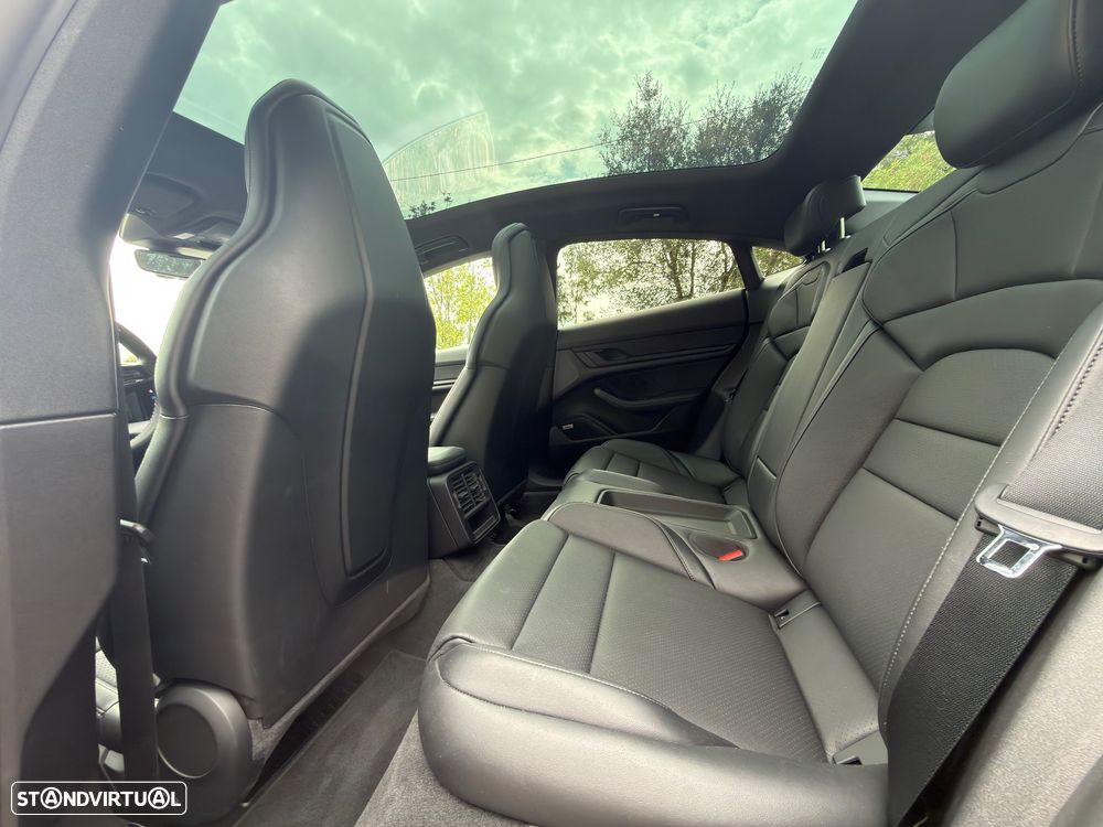 Porsche Taycan Standard - 26