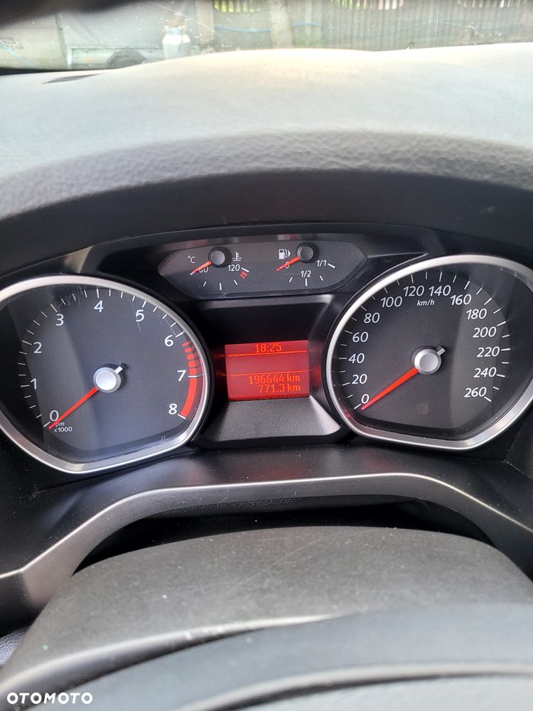 Ford S-Max - 13