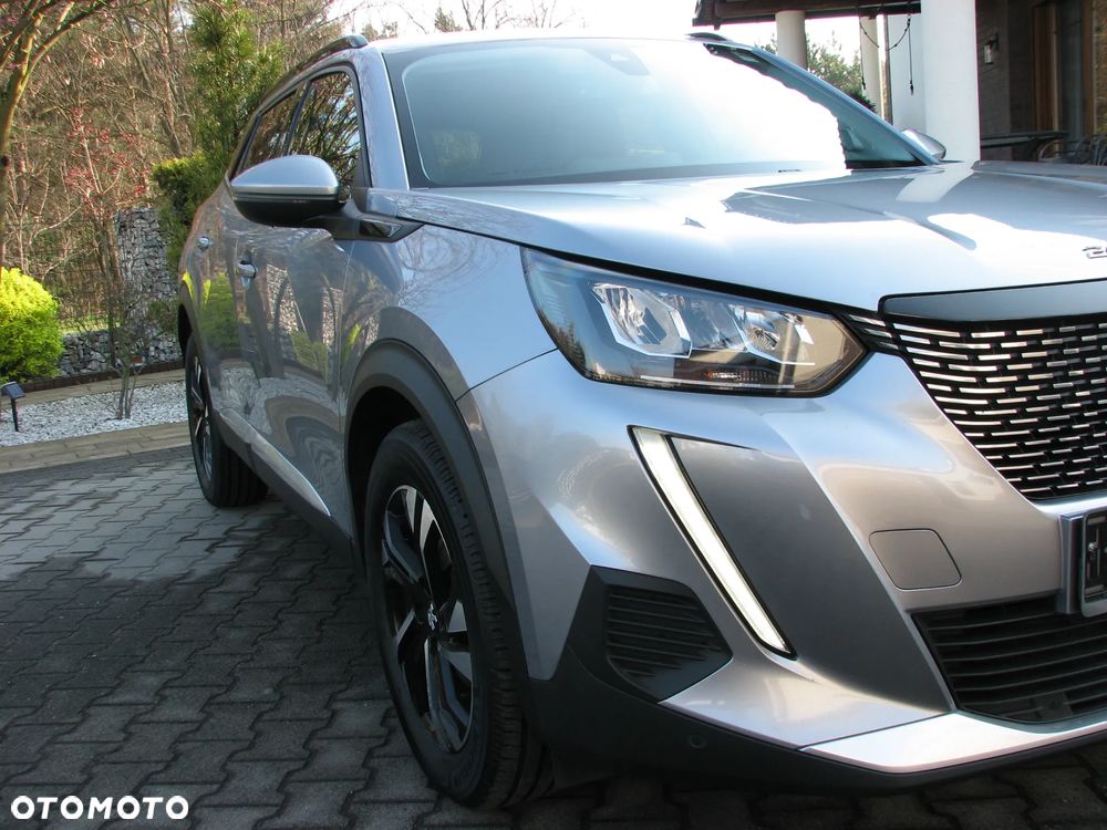 Peugeot 2008 BlueHDi 100 STOP & START Allure - 12