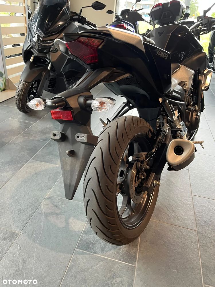 Yamaha MT - 5