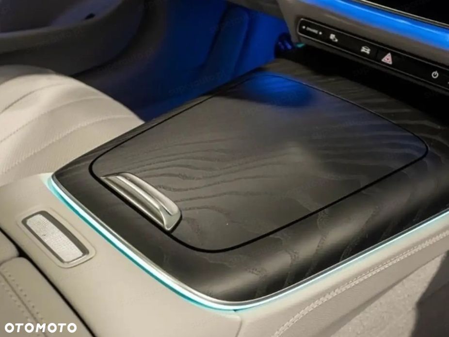 Mercedes-Benz Klasa E - 10