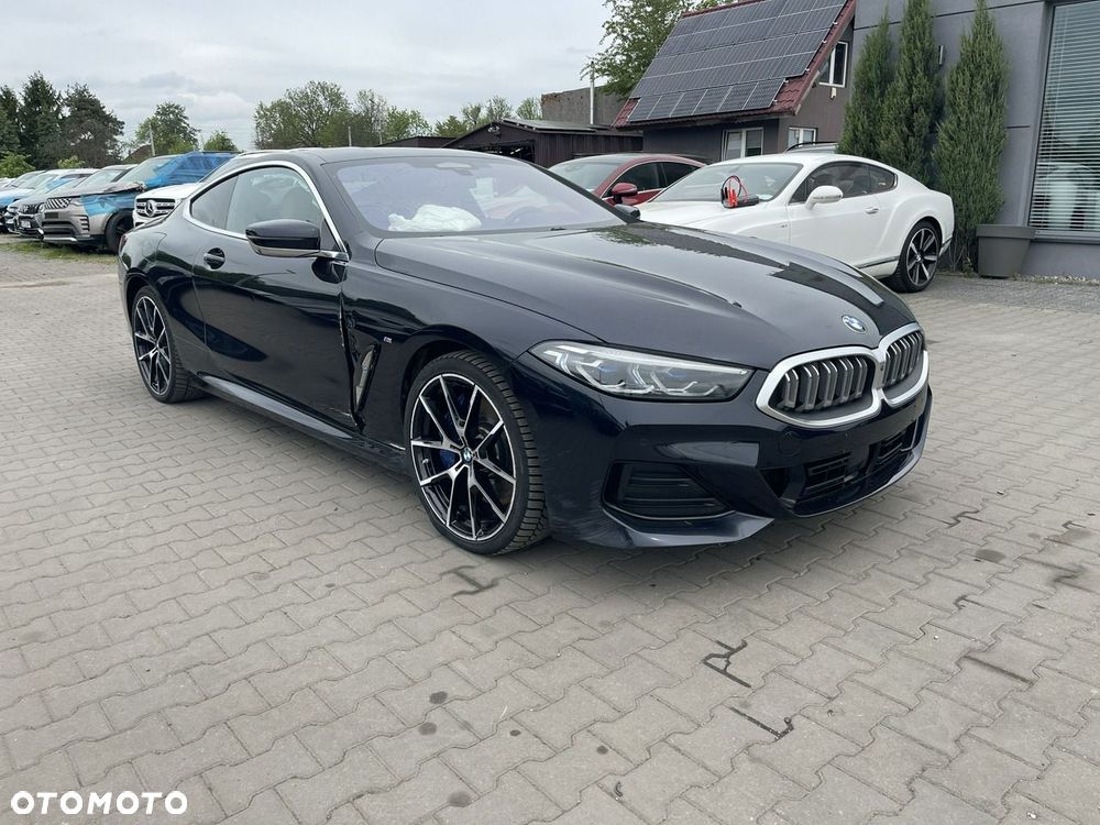 BMW Seria 8 840d xDrive mHEV - 2