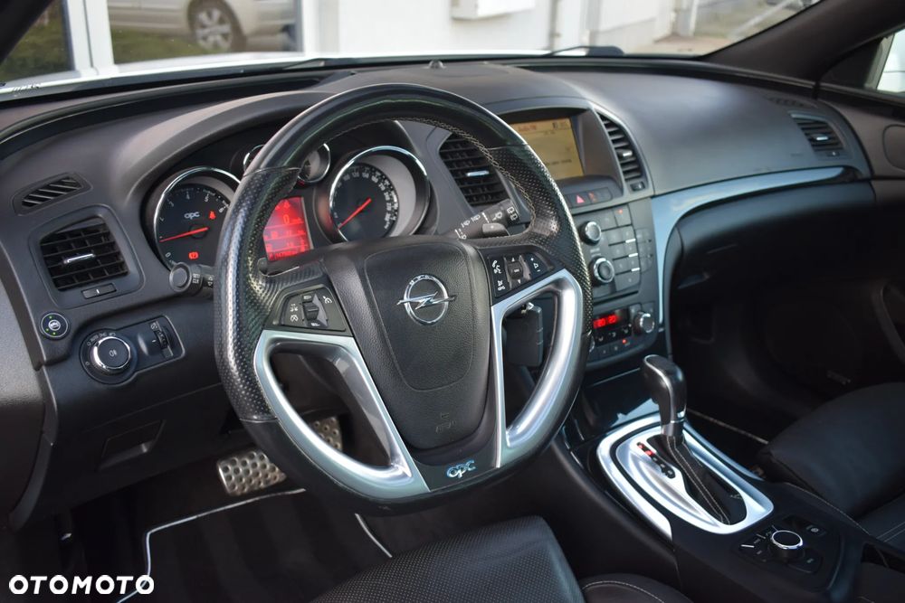 Opel Insignia 2.8 T V6 OPC - 6