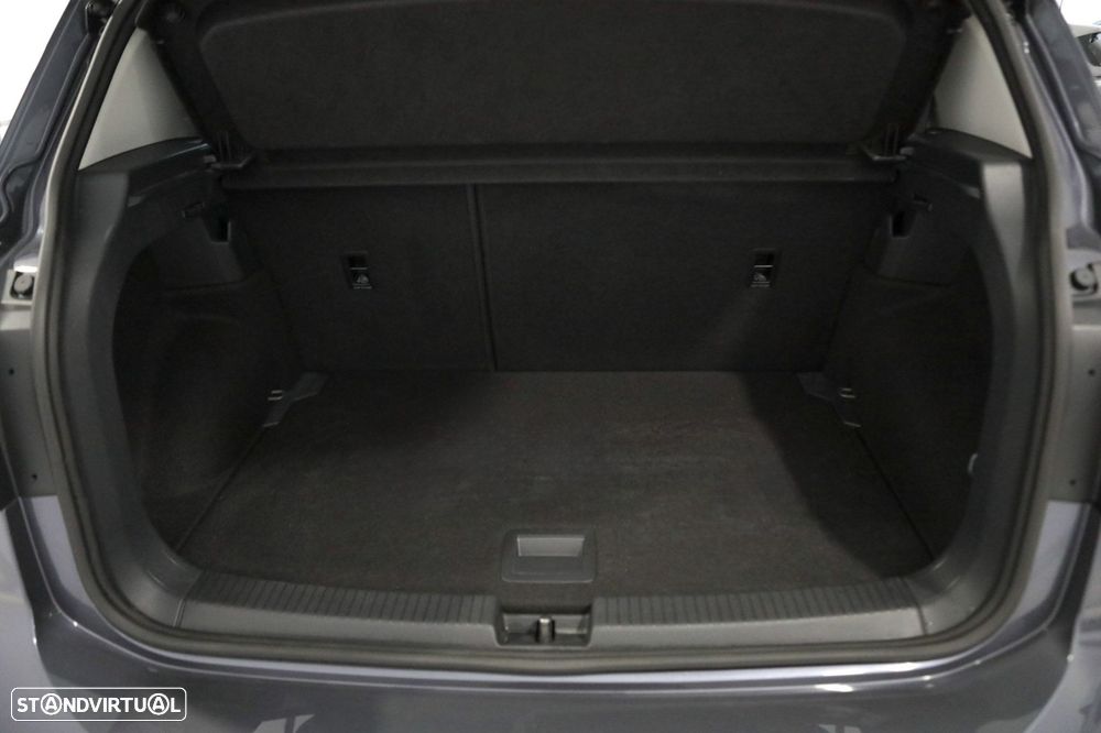 VW T-Cross 1.0 TSI Life DSG - 10