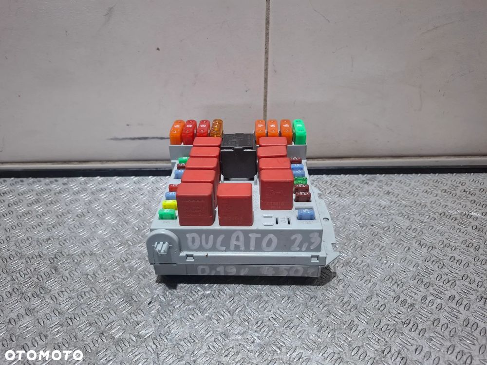 Skrzynka bezpieczników Fiat Ducato 2,3 2019 rok Euro 6 nr 1398646080 - 3