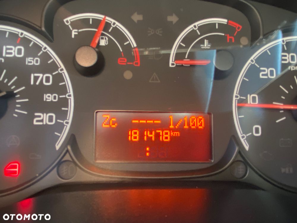 Fiat Doblo - 12