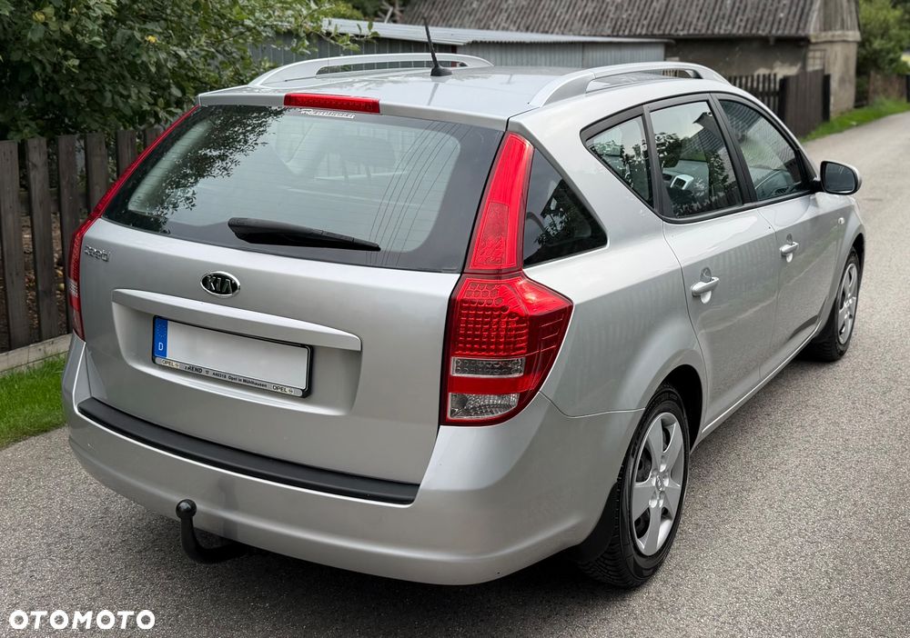 Kia Ceed 1.4 Comfort - 6