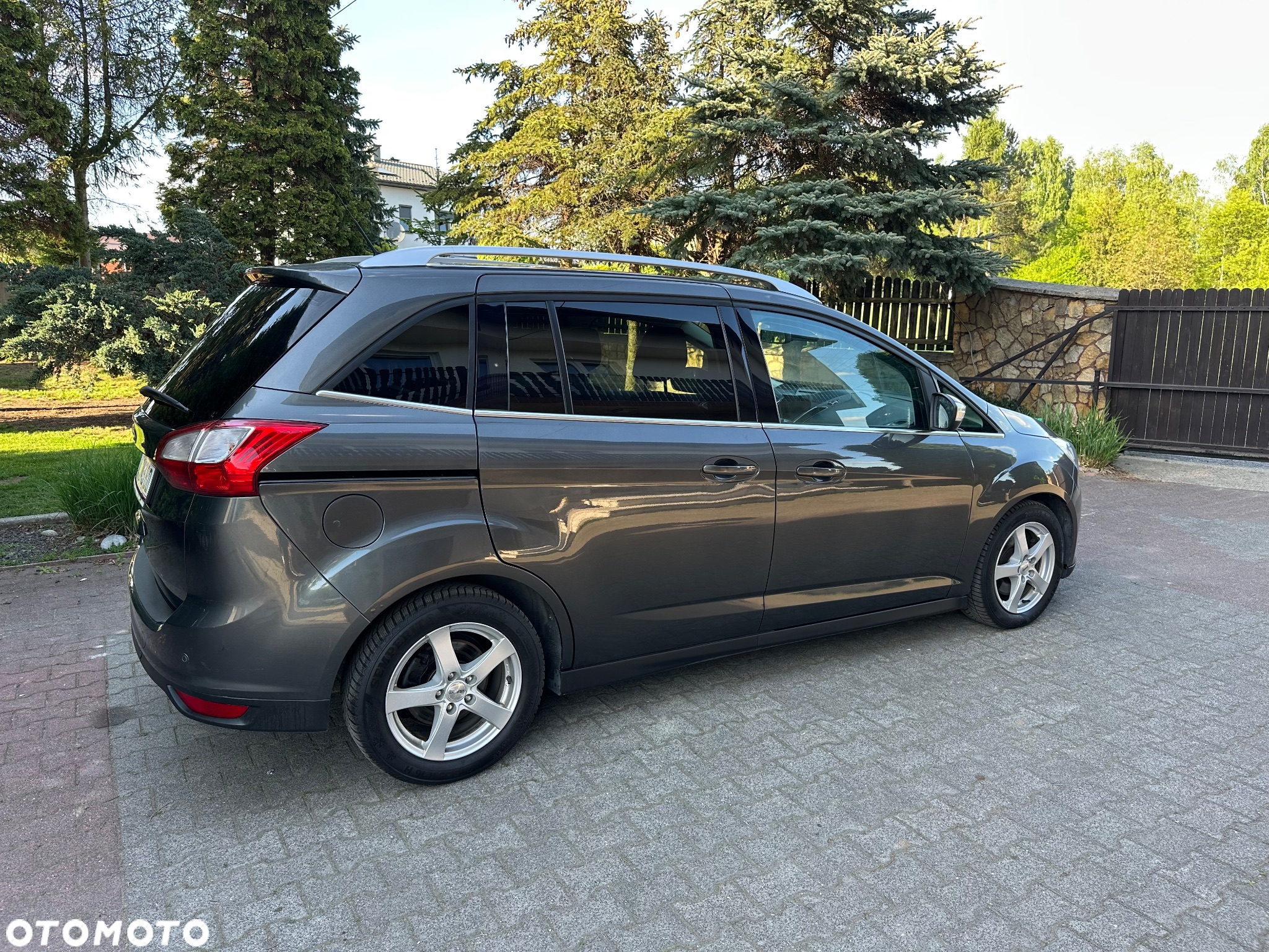 Ford Grand C-MAX 1.5 TDCi Start-Stopp-System Titanium - 4