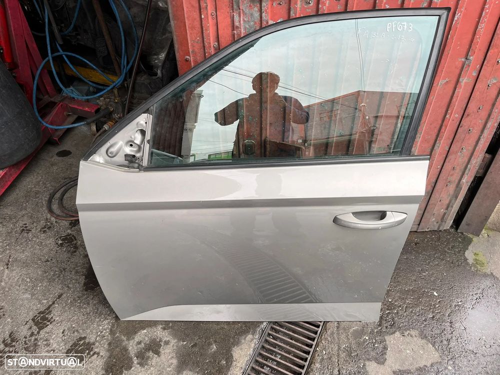 Skoda Fabia III - PORTA FRENTE ESQUERDA - PF673 - 1