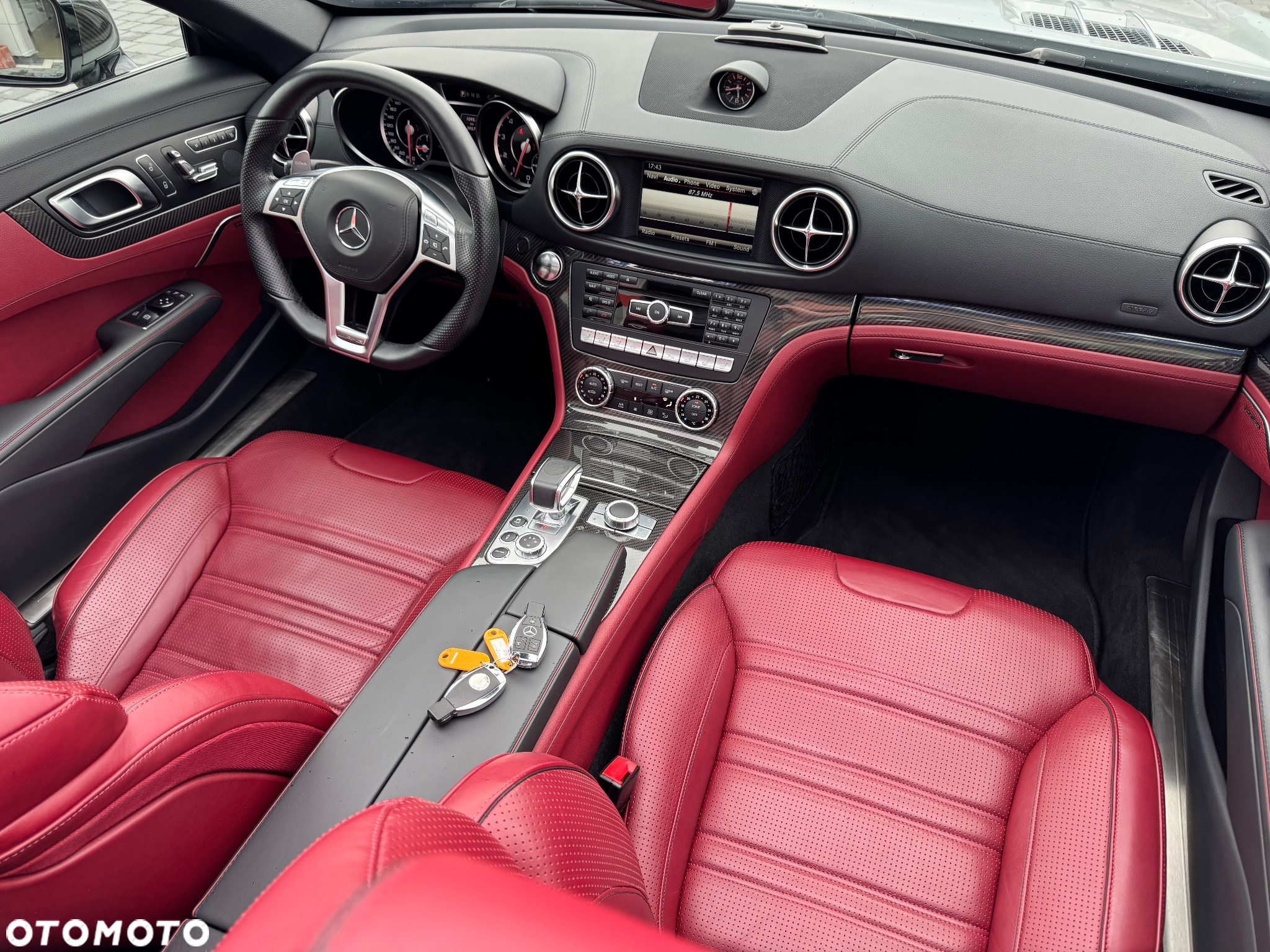 Mercedes-Benz SL 63 AMG AMG Speedshift MCT 7-Gang Sportgetriebe - 17