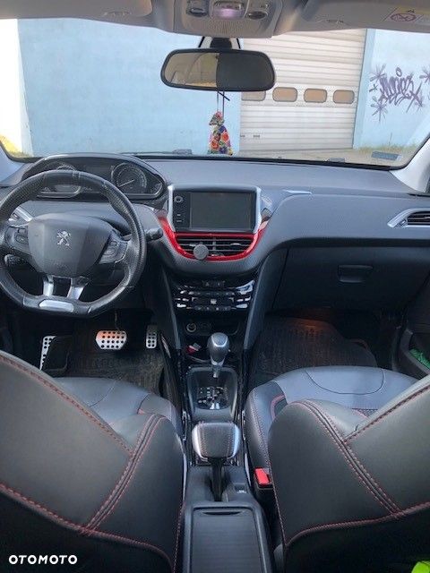 Peugeot 2008 PureTech 110 Stop&Start EAT6 GT-Line Edition - 6
