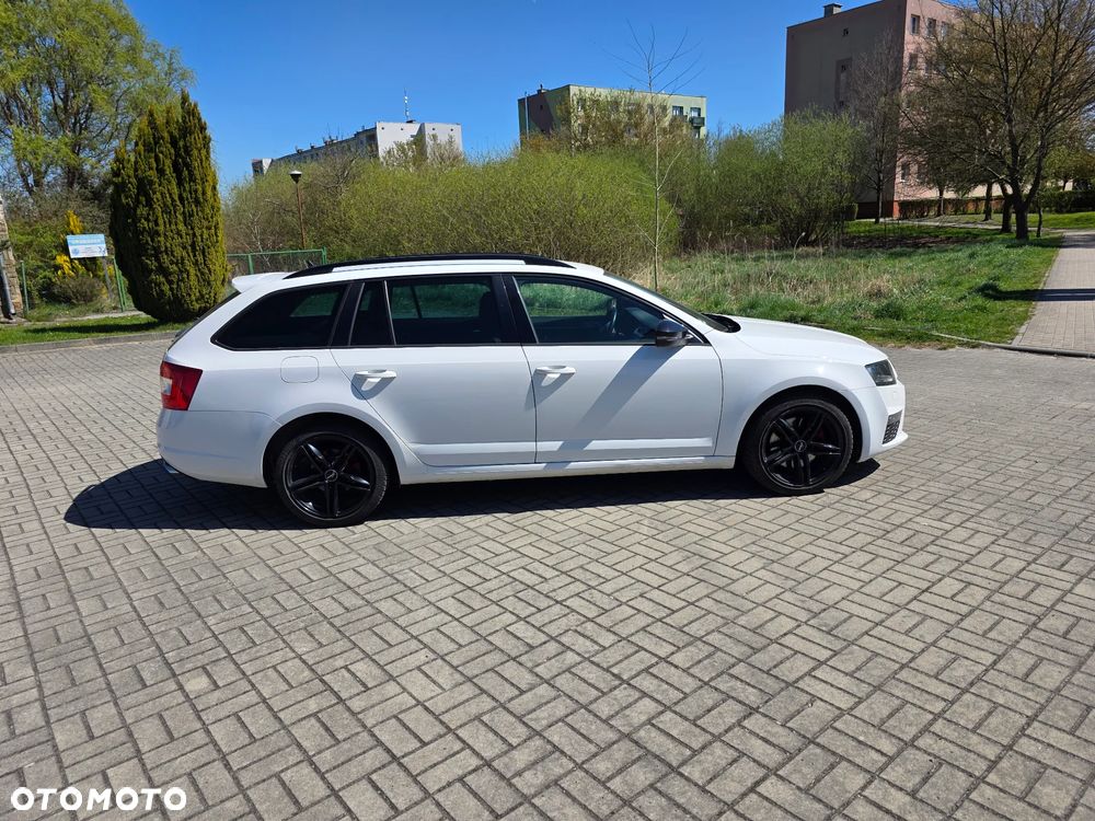 Skoda Octavia 2.0 TDI RS - 12