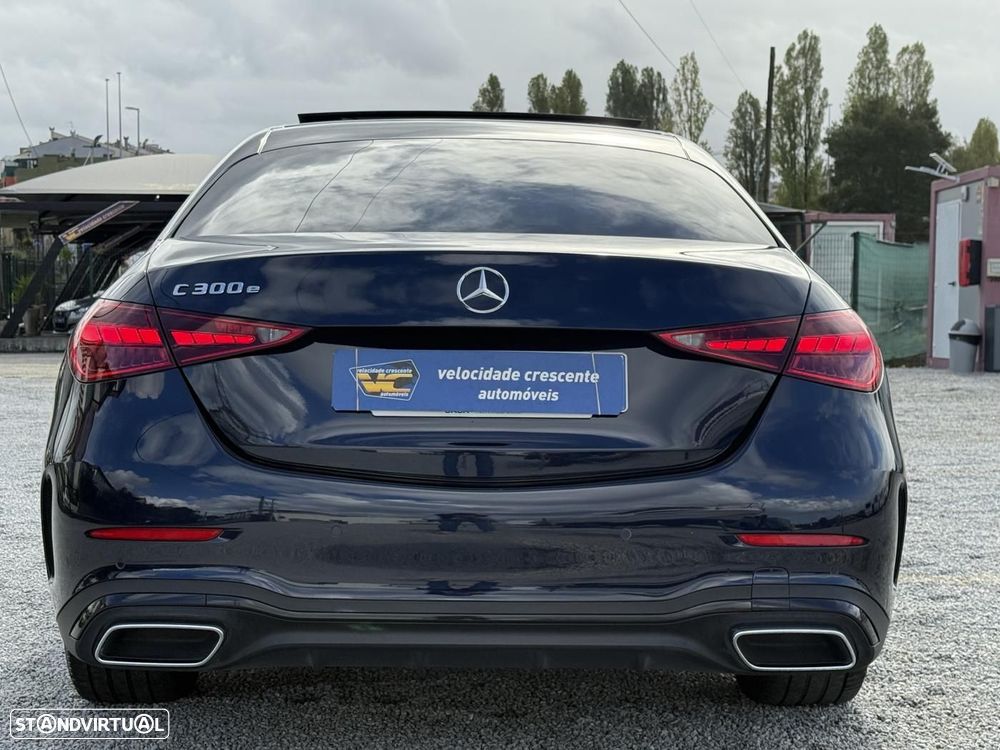 Mercedes-Benz C 300 e AMG Line - 12