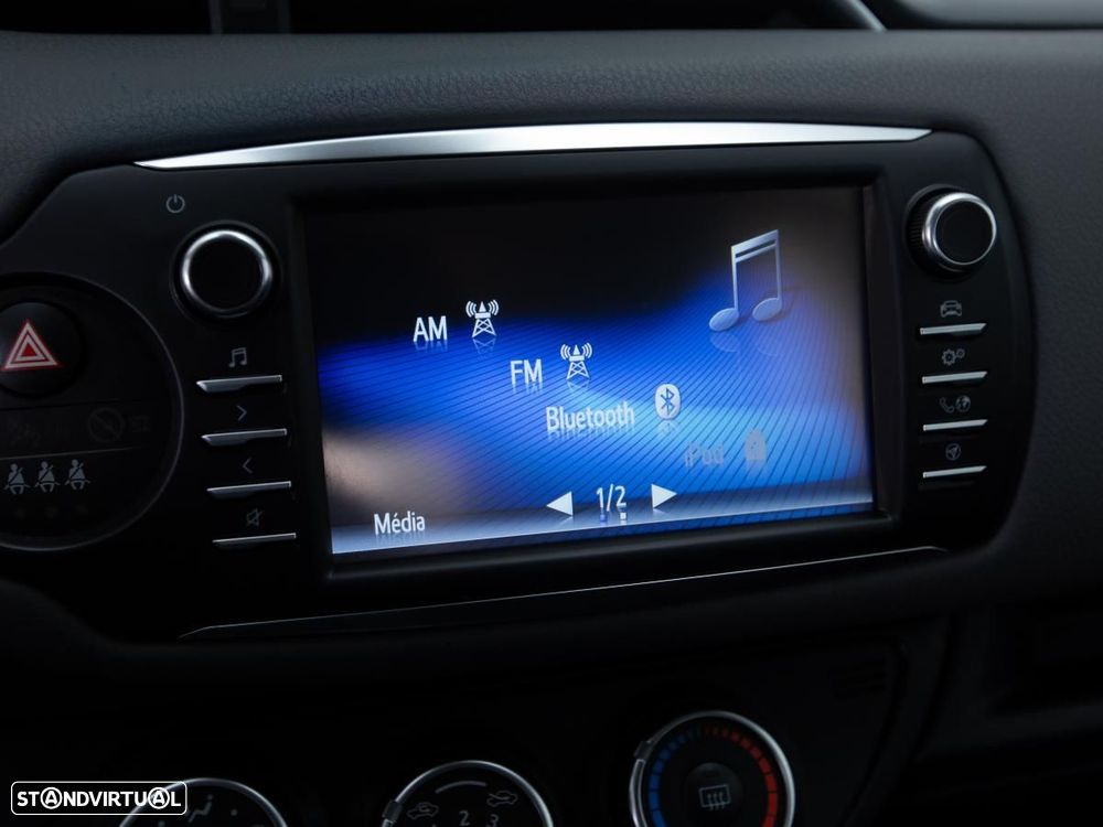 Toyota Yaris 1.0 VVT-i Comfort — fotografia 18