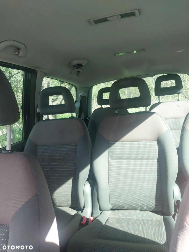 Seat Alhambra 2.0 Reference - 6