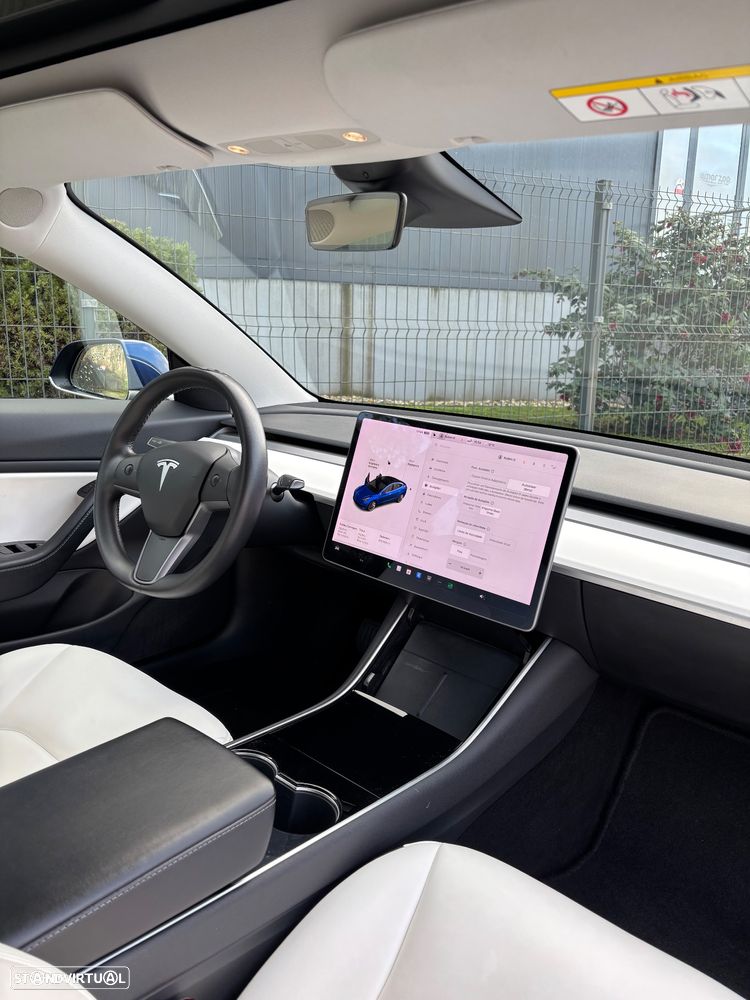 Tesla Model 3 Standard Range Plus RWD - 11