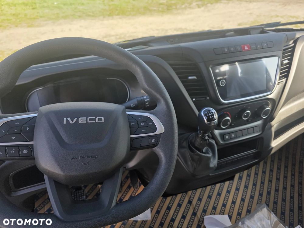 Iveco Daily 35C14H D - 9