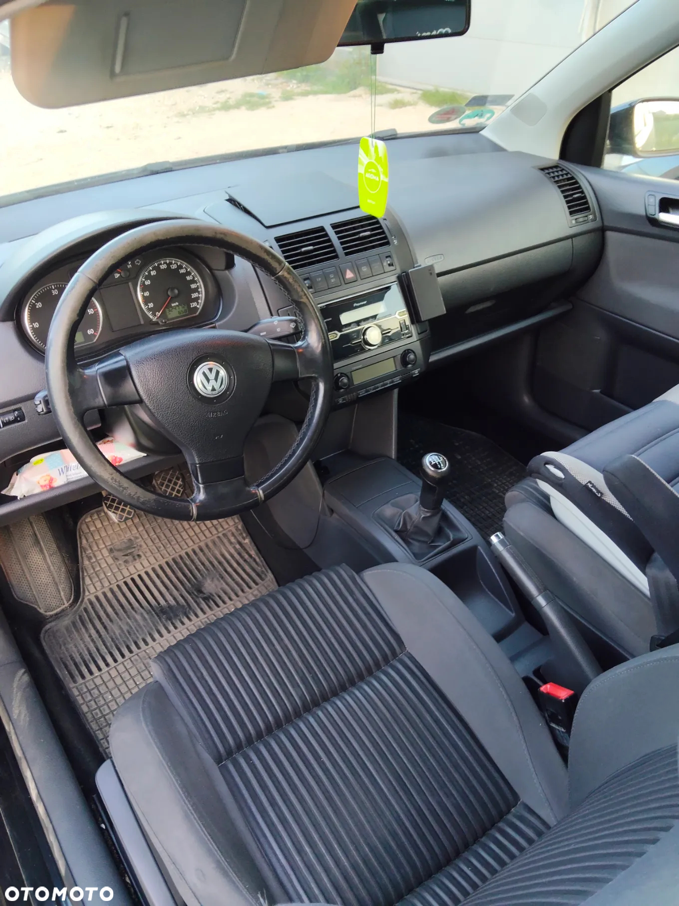 Volkswagen Polo 1.9 TDI Sportline - 5