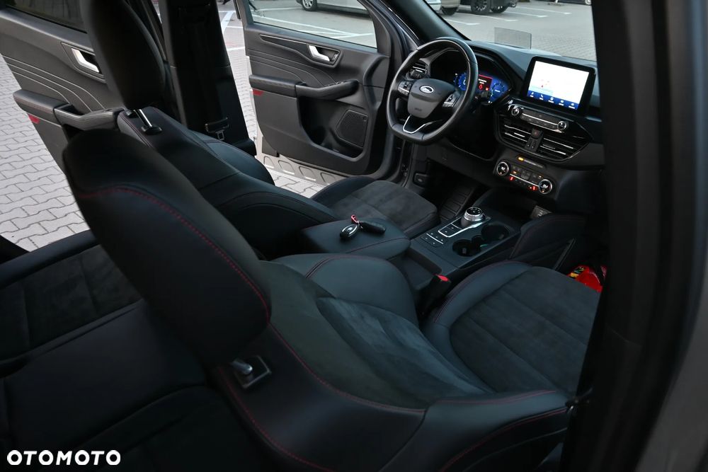 Ford Kuga 2.0 EcoBlue AWD ST-Line X - 27