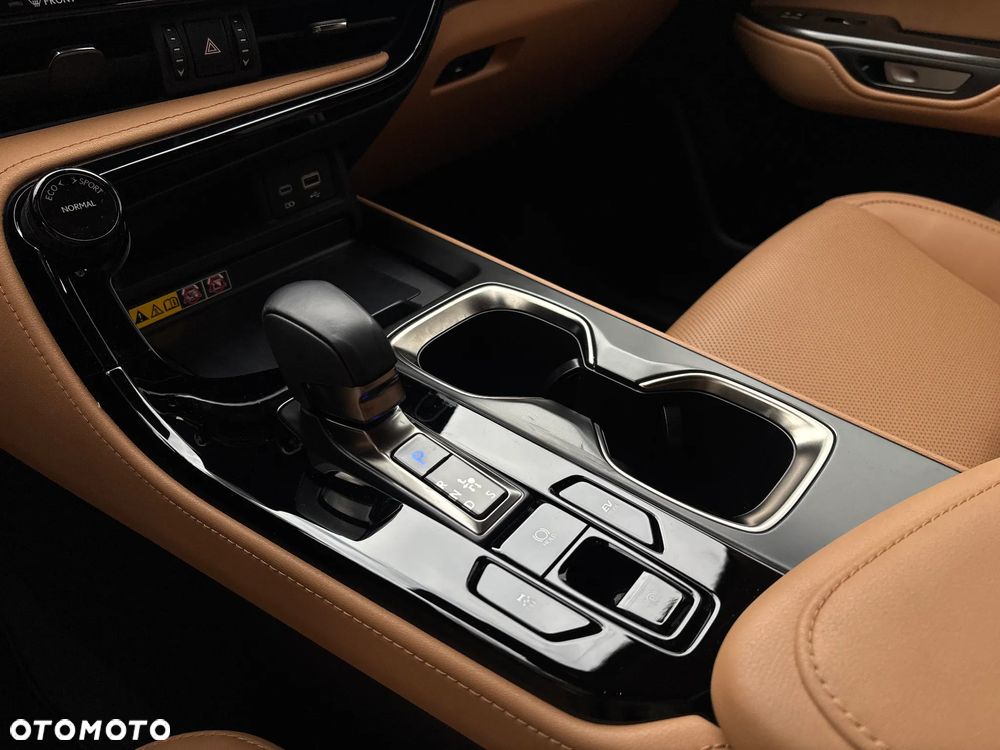 Lexus NX 350h Prestige 2WD - 8