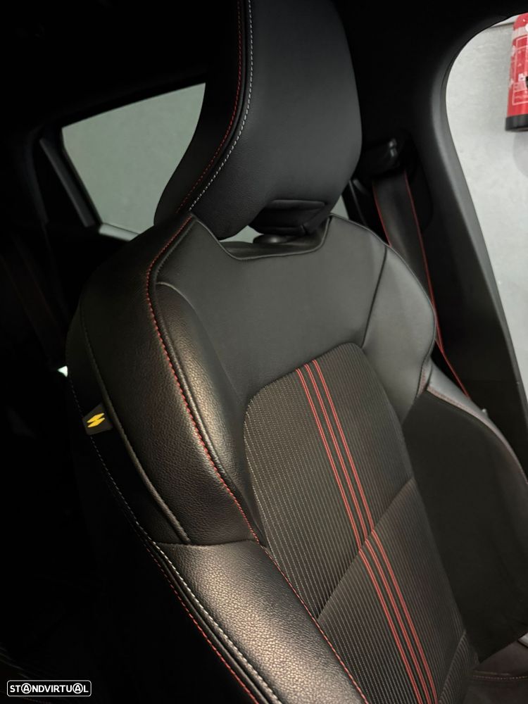 Renault Clio 1.5 Blue dCi RS Line - 18