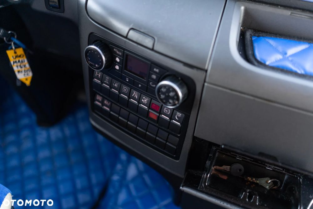 MAN TGX 18.440 LOW-DECK - 17