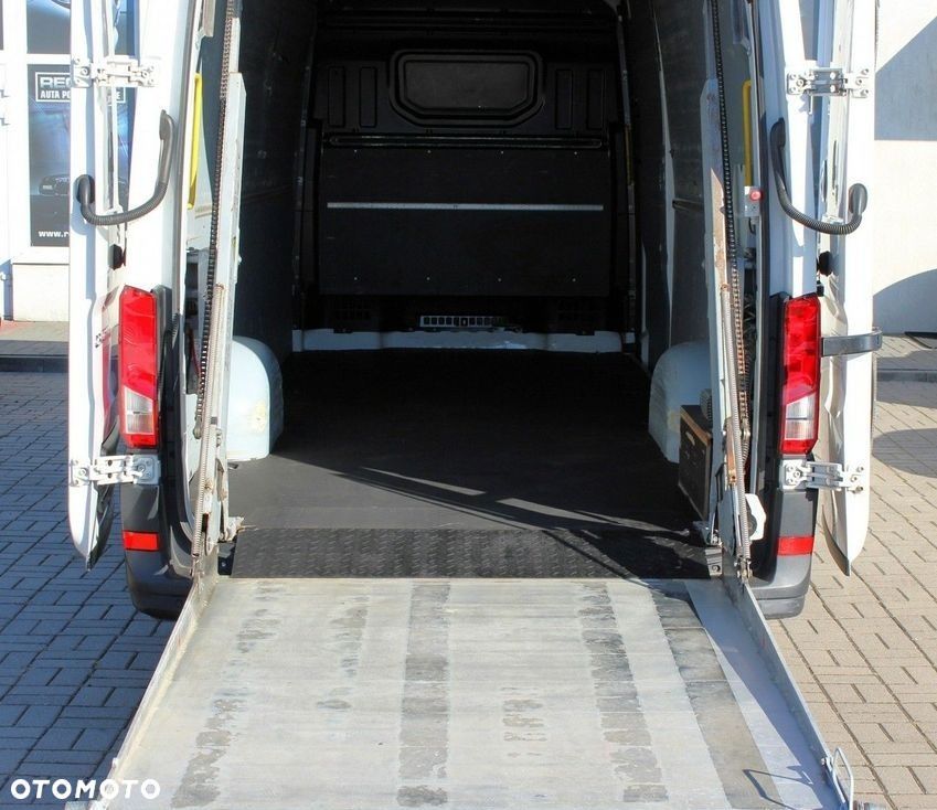 Volkswagen Crafter - 9