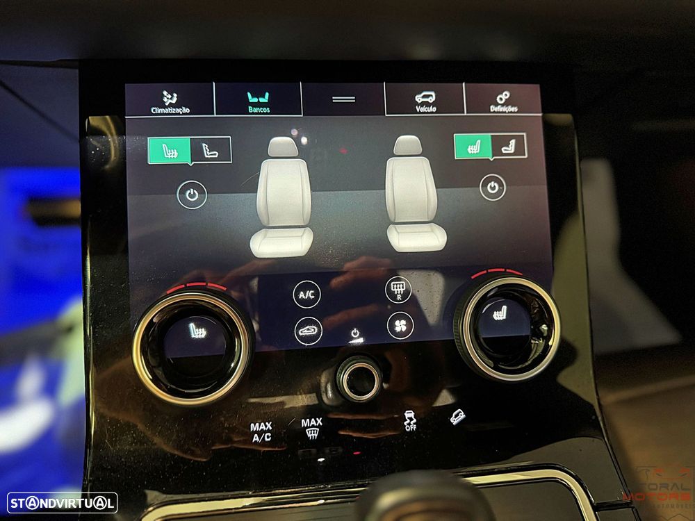 Land Rover Range Rover Evoque P300e R-Dynamic HSE - 32