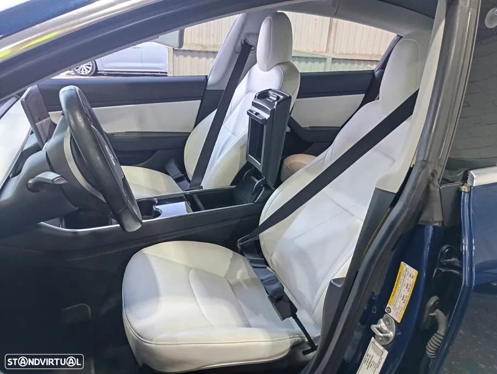 Tesla Model 3 Long-Range Dual Motor AWD - 7