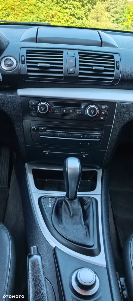 BMW Seria 1 118d DPF Edition Lifestyle - 11