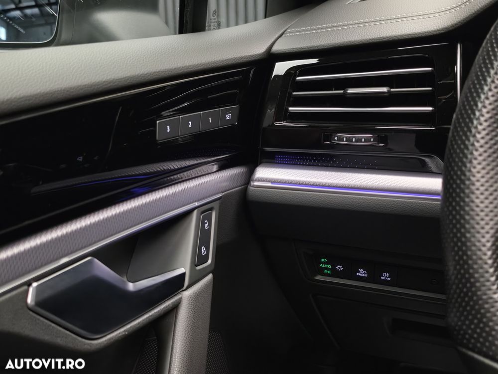 Volkswagen Touareg 3.0 V6 e-Hybrid 4Motion Aut. R - 17