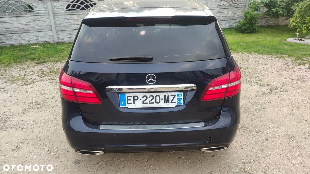 Mercedes-Benz Klasa B 180 d BlueEFFICIENCY Edition Style - 5