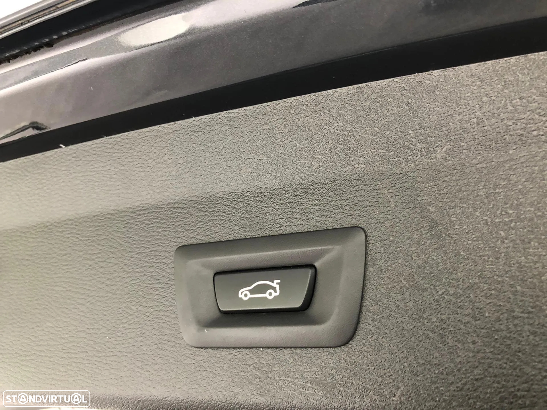 BMW X1 16 d sDrive xLine - 13