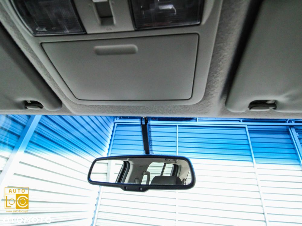 Nissan Navara 2.5 D LE Long EU5 - 25
